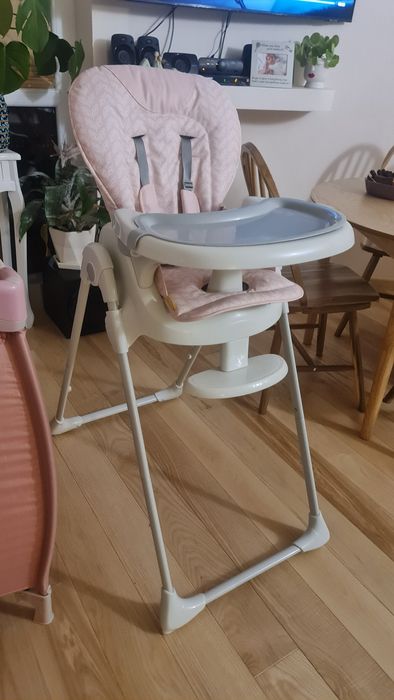 Krzesełko do karmienia Skiddou Malit keep pink