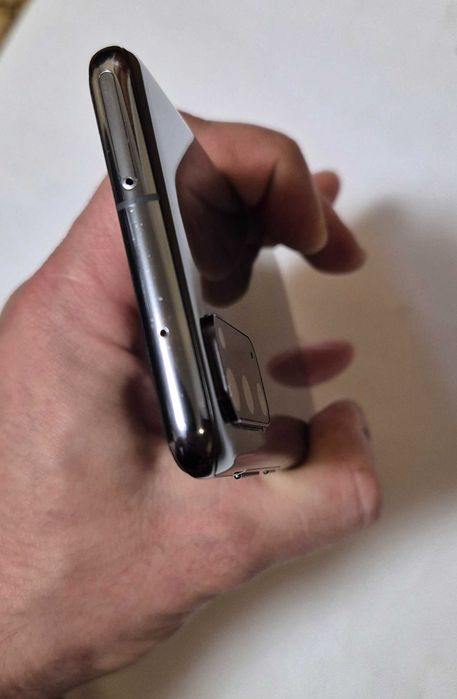 Смартфон Samsung Galaxy S20 (G980F) 8/128GB Cosmic Grey