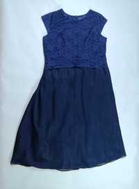 Granatowa długa suknia z koronkami bez rękawów rozmiar L/XL