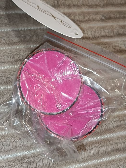 Nowe nasutniki Axami Red/Black nakładki na sutki burleska