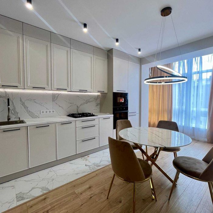 Продається стильна 2-кімнатна квартира в ЖК "Містечко Центральне"