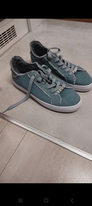 Buty damskie sport