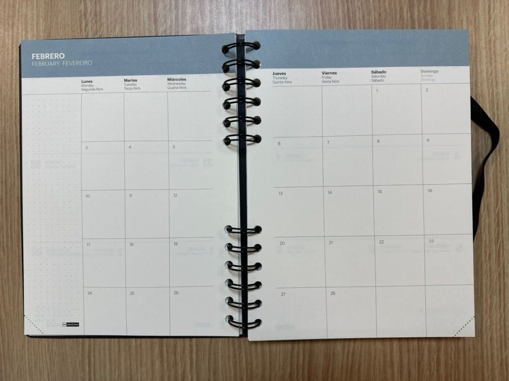 Agenda Semanal nova 2025 Miquelrius