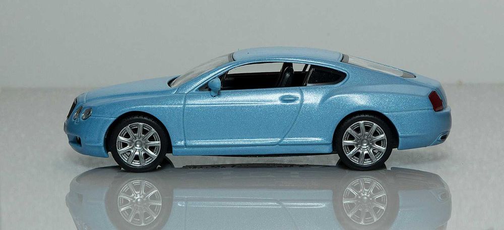 Суперкары, Bentley Continental GT