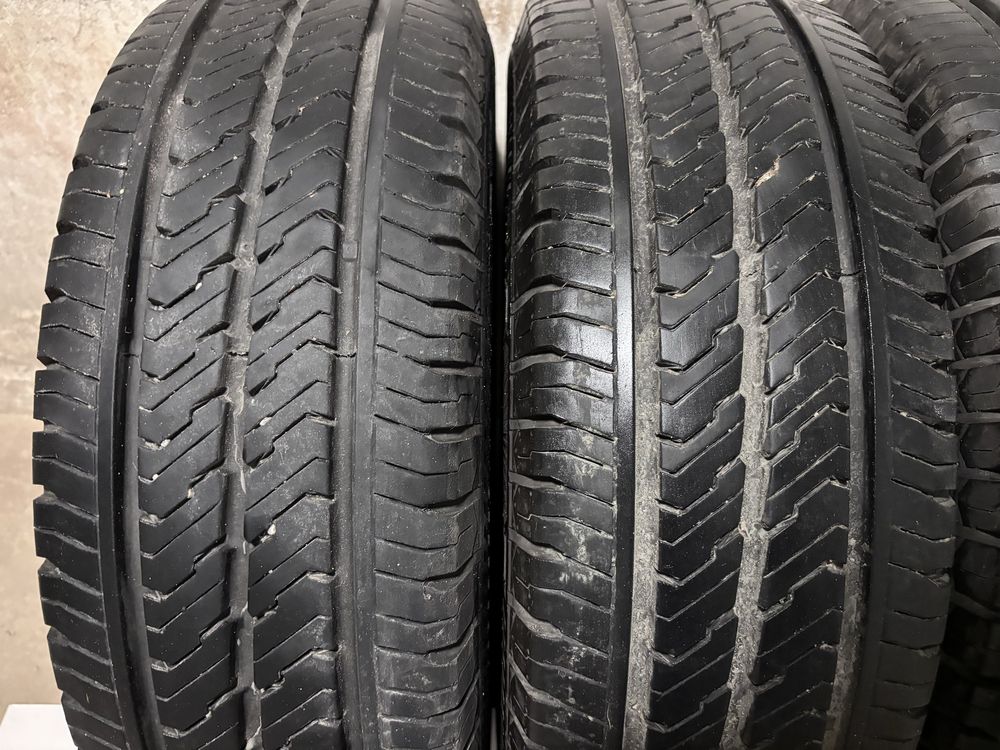 Komplet dostawcze Barum Vanis 3 215/70 R15 C 2024 rok 9mm jak nowe