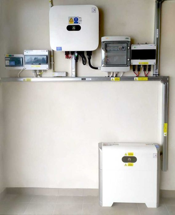 Instalacja fotowoltaika 10kW, Hybryda 10kW magazyn energii 15kWh