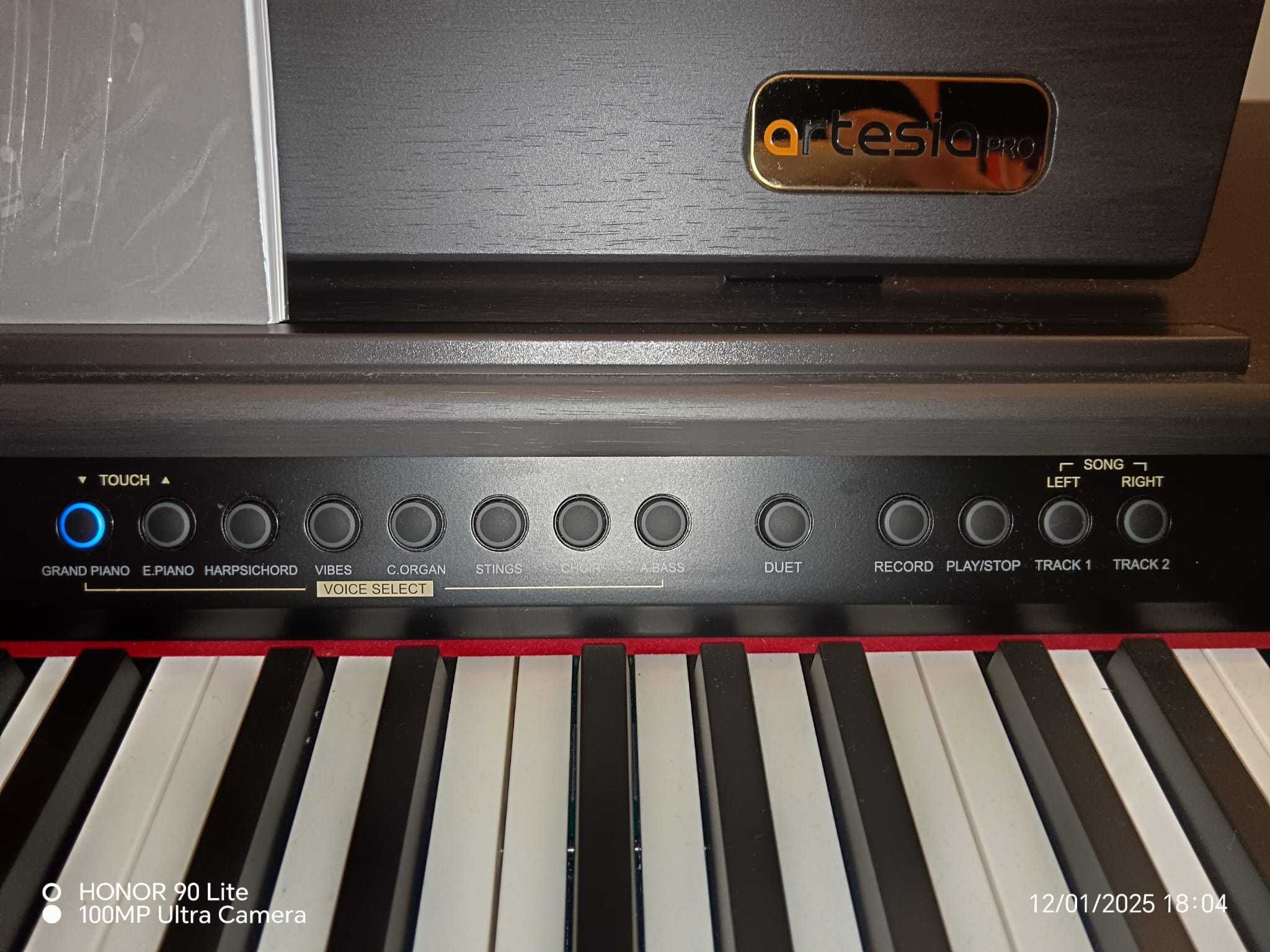 Piano eletrônico ARTESIA