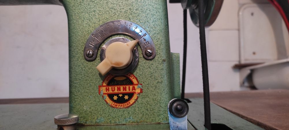 Швейная машинка.