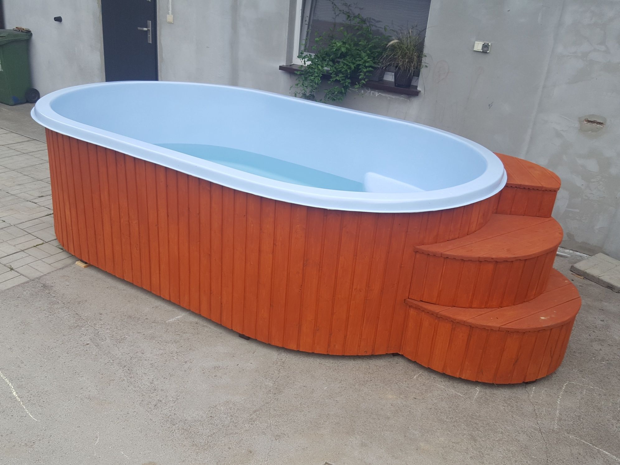 Basen poliestrowy wolnostojący jacuzzi kanadyjski SPA hydromasaż