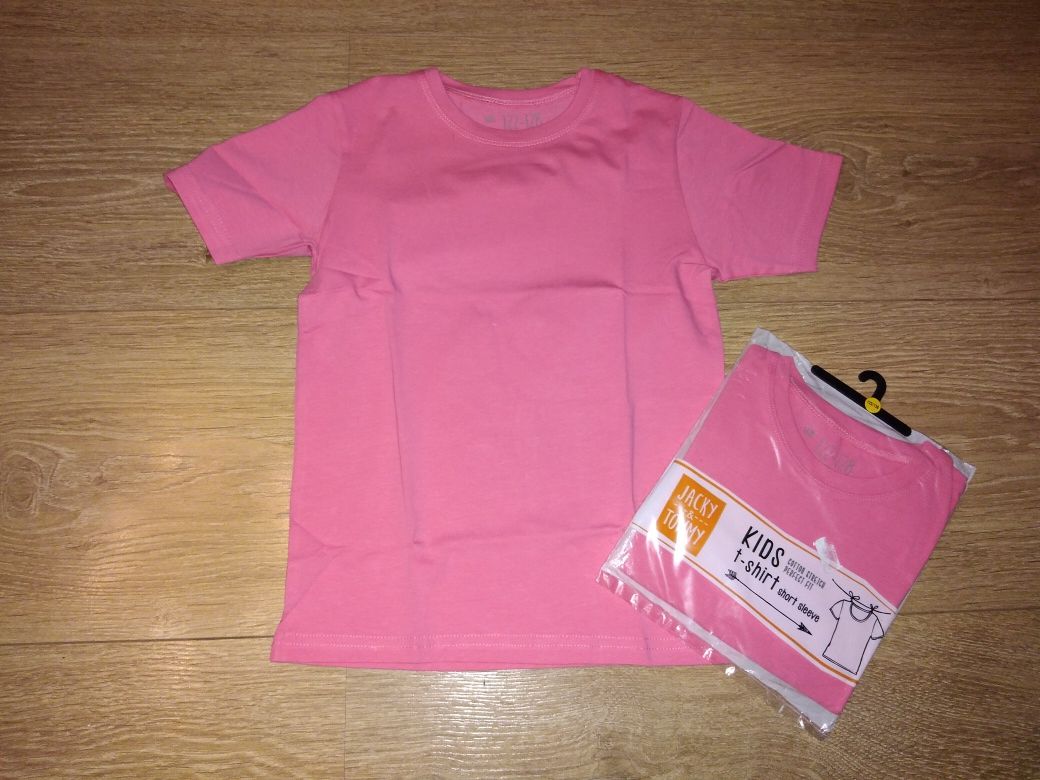 T-shirt roz. 122 /128 NOWE