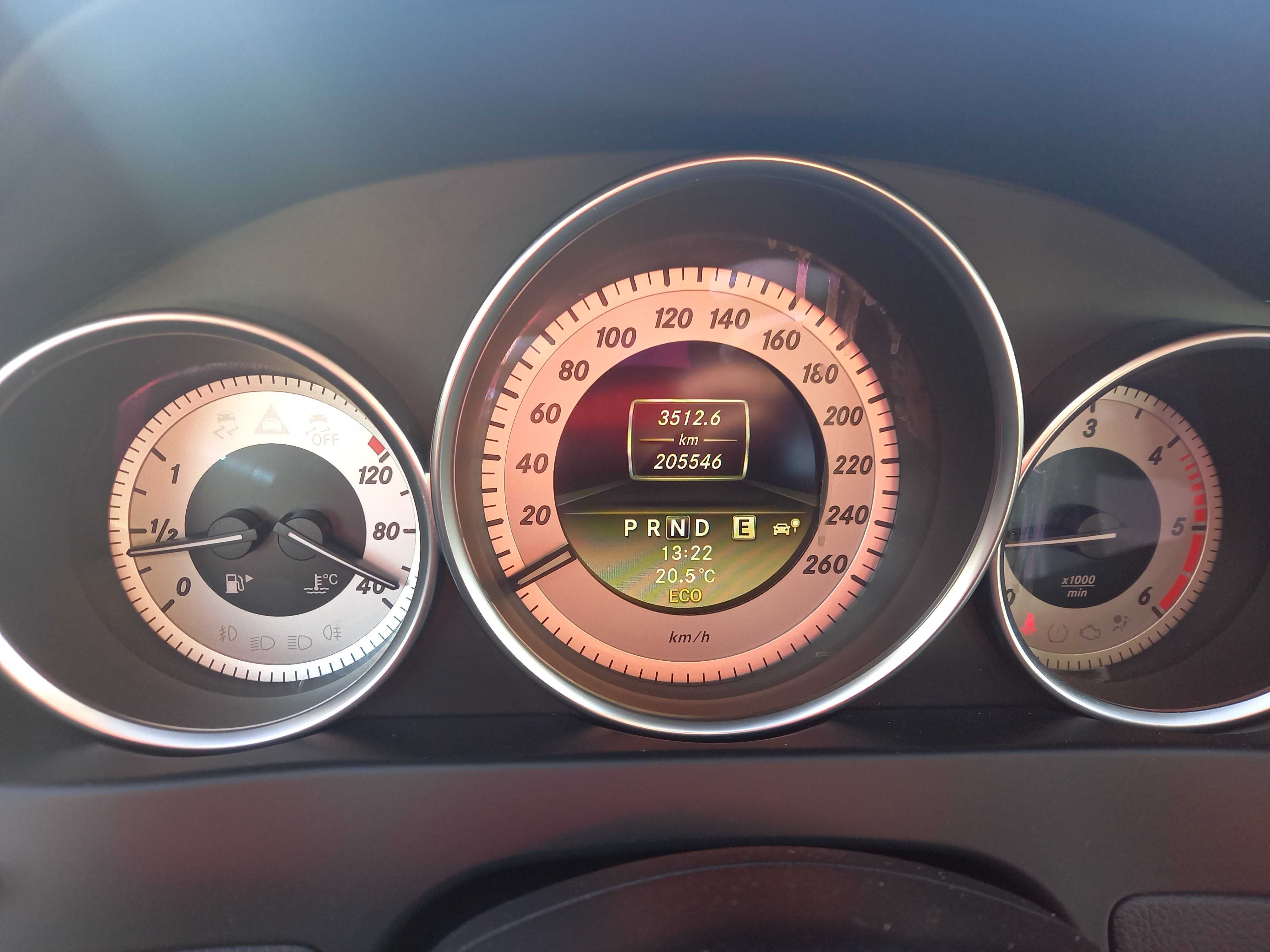 Mercedes C220 CDI, Avangard - Caixa Automática