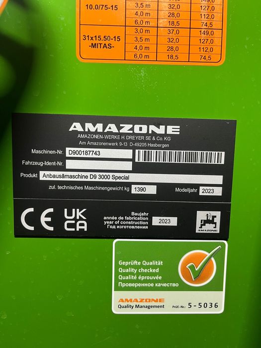 Siewnik do zboża amazone d9 3000 special + kongskilde vibro compact