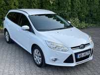 Ford Focus Ford Focus Kombi Titanium z 2014r z nawigacją