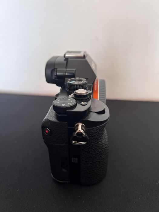 Sony A7 Mirrorless