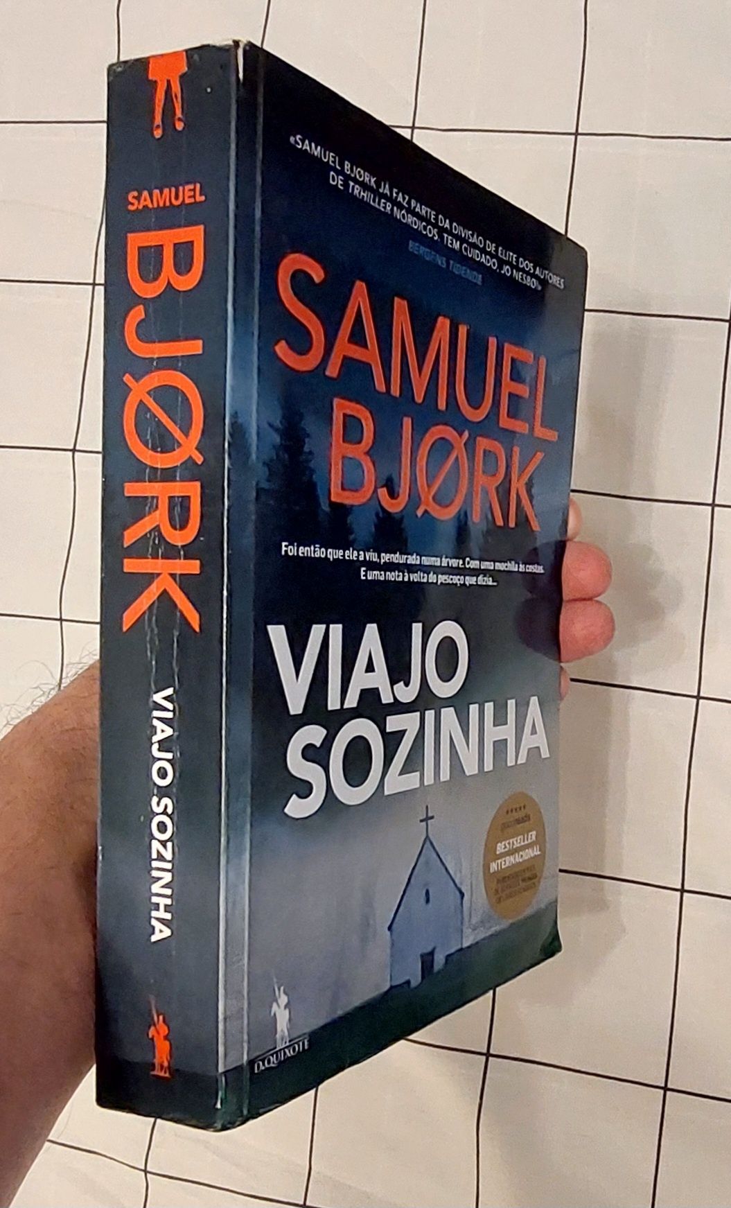 Viajo Sozinha.    de Samuel bjork
