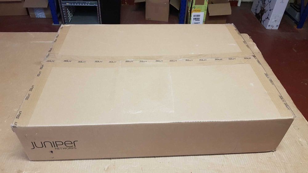 Комутатор Juniper QFX5120-48Y-AFI2 (QFX5120-48Y-AFO2)