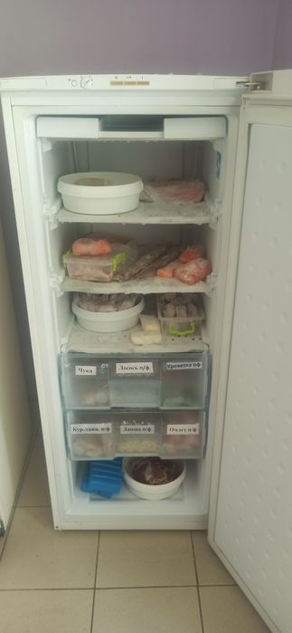 Морозильна камера Срочно!!!