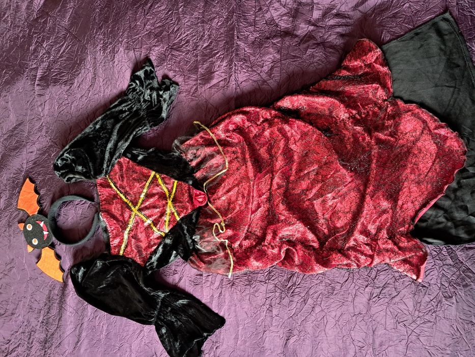 Карнавальний костюм Вампірка на Хеловін р.128