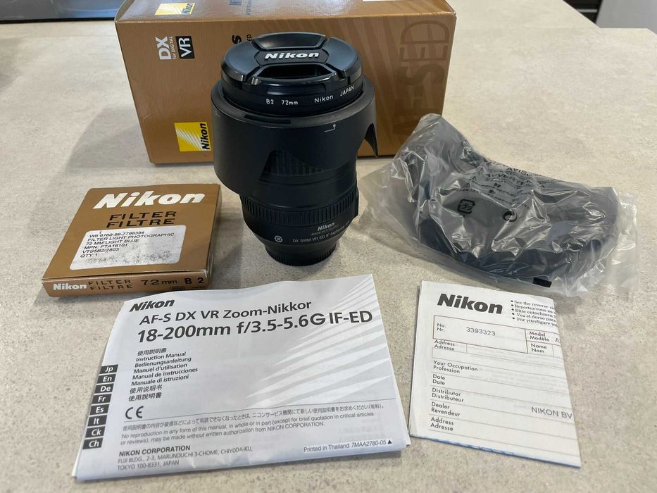 Nikon AF-S DX VR Zoom-Nikkor 18-200mm f/3.5-5.6G IF-ED Объектив