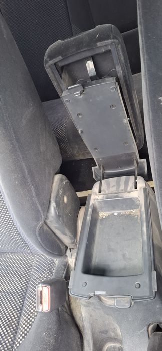 Плафон салону підлокітник хундай туксон 2007р