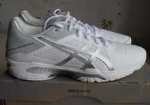 Женские теннисные кроссовки ASICS