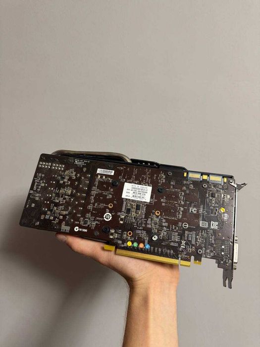Ігрова відеокарта MSI GeForce GTX 770 2GB GDDR5