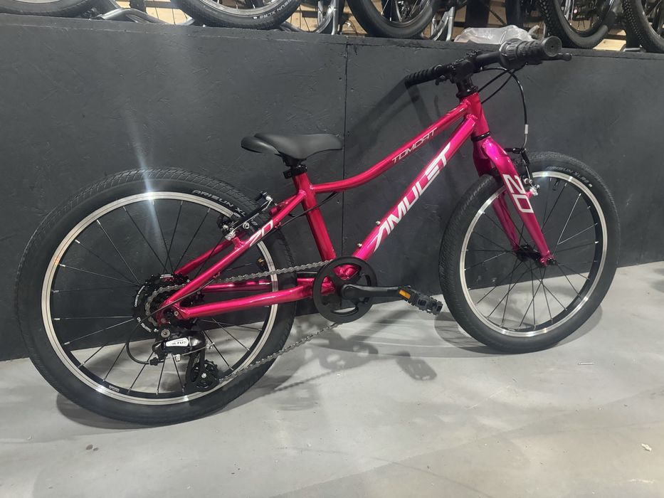 Rower 20 Amulet Tomcat 2025 lekki 8 kg