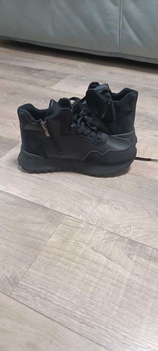 Кроссовки женские деми