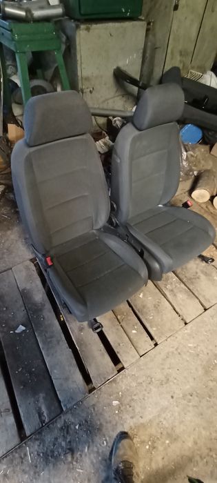 Klapa i siedzenia do VW golf V