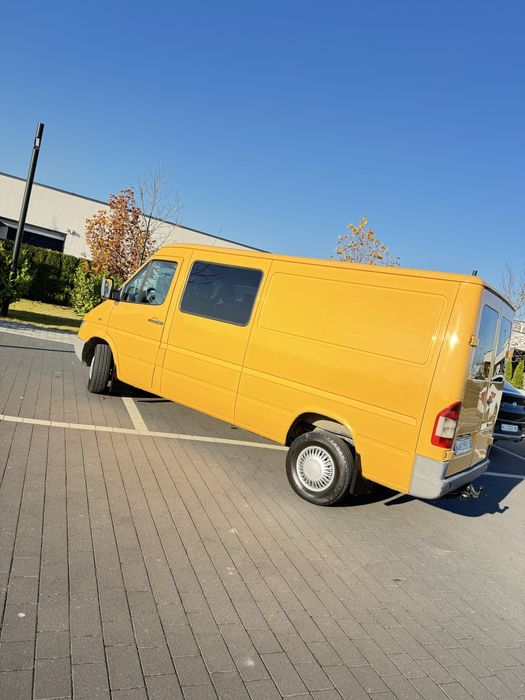 Mercedes-Benz Sprinter 2005 рік