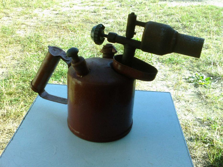 Паяльна лампа бензинова