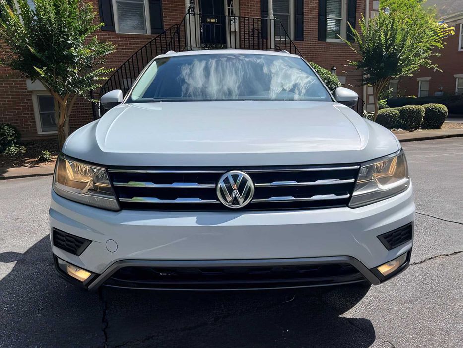 Volkswagen Tiguan      2018