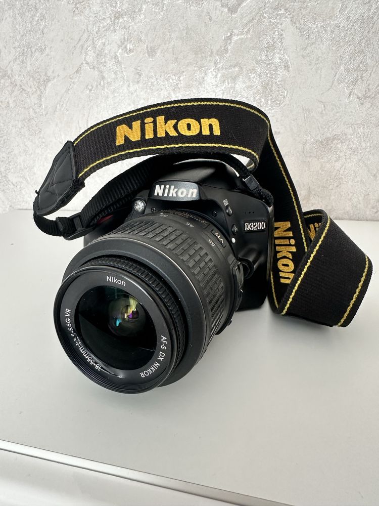 Фотоаппарат продам Nikon d3200
