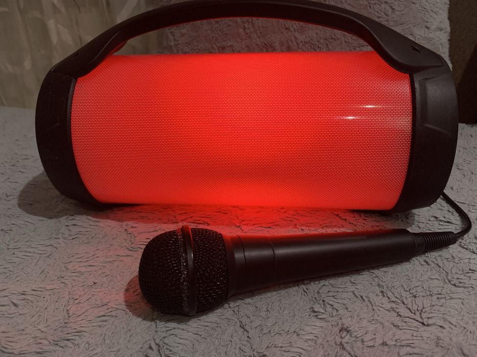 Bluetooth-колонка з підсвічуванням