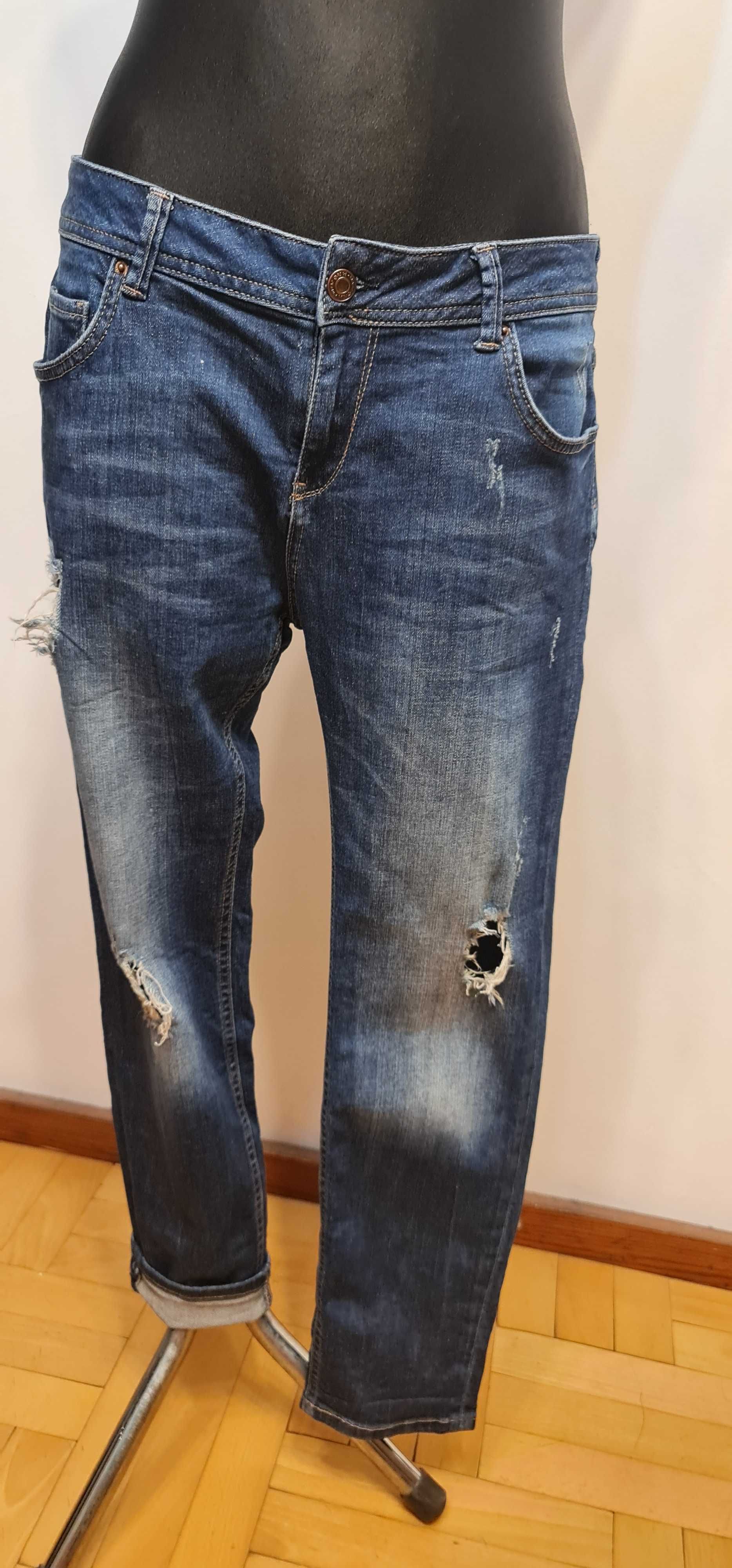 1366 Dżinsowe Spodnie MNG Jeans rozmiar 40 Boyfriend