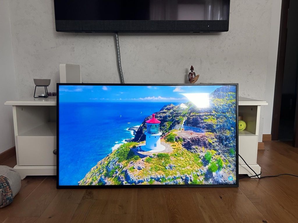 Telewizor SAMSUNG QB43R 43 cale