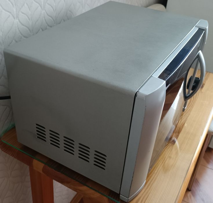 Mikrofala Electrolux Grill 1000W Microwave 800W 20L Sprawna ładny stan