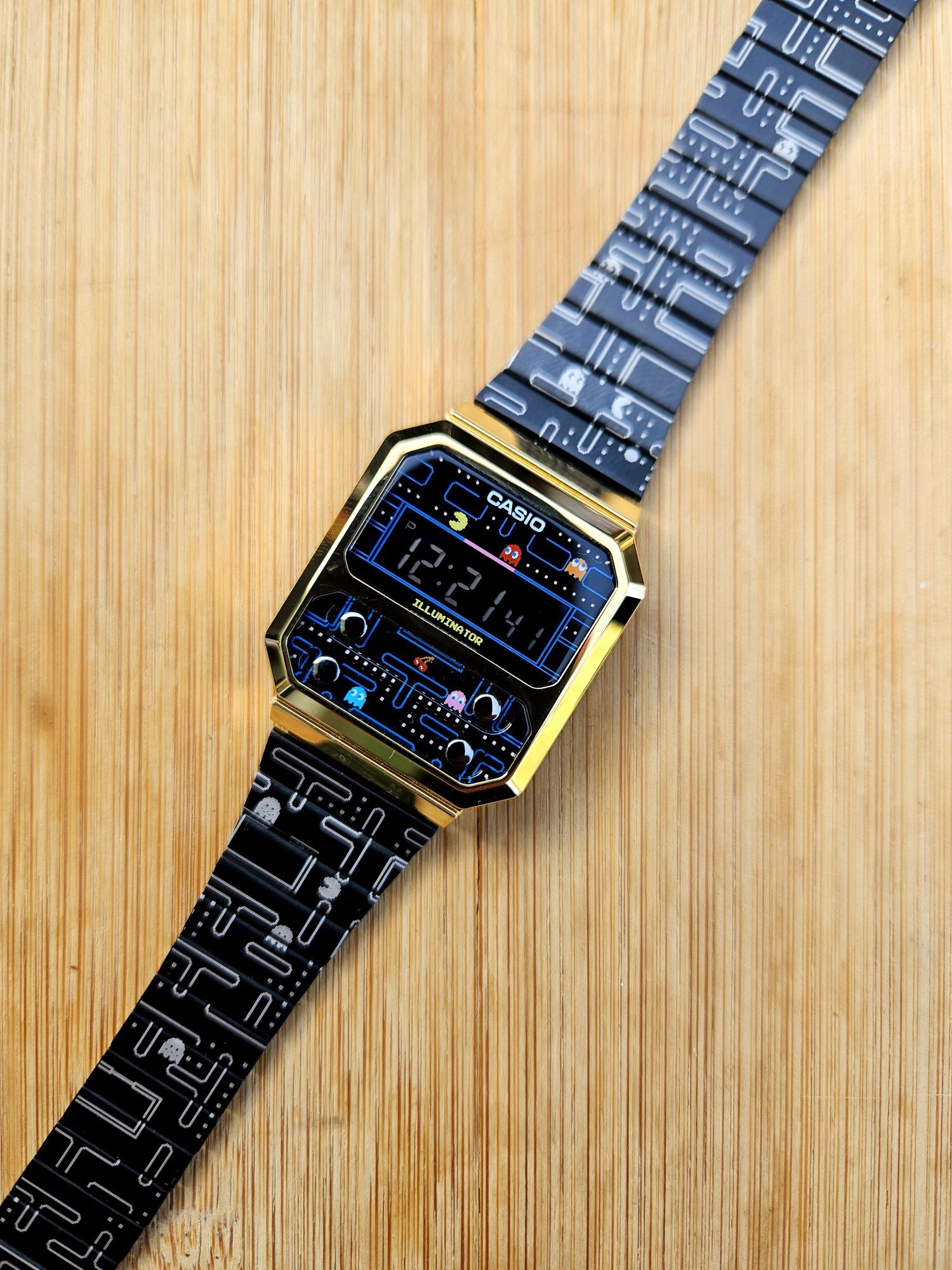 Zegarek Casio Pacman