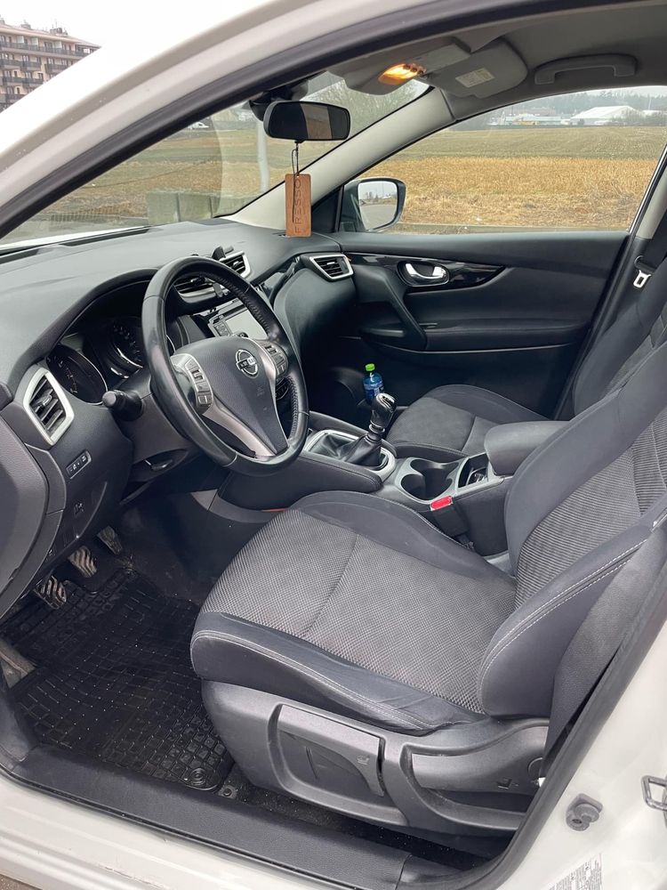 Nissan qashqai 2014r.
