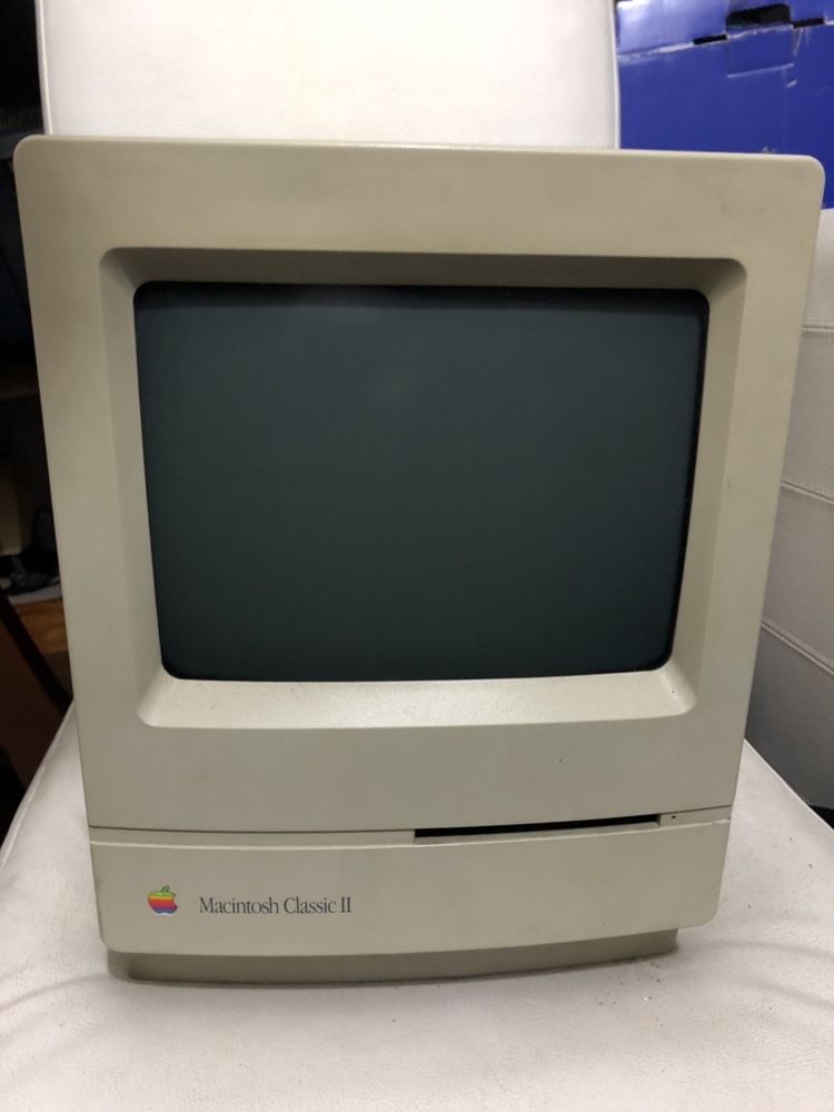 Mac Macintosh Classic 2