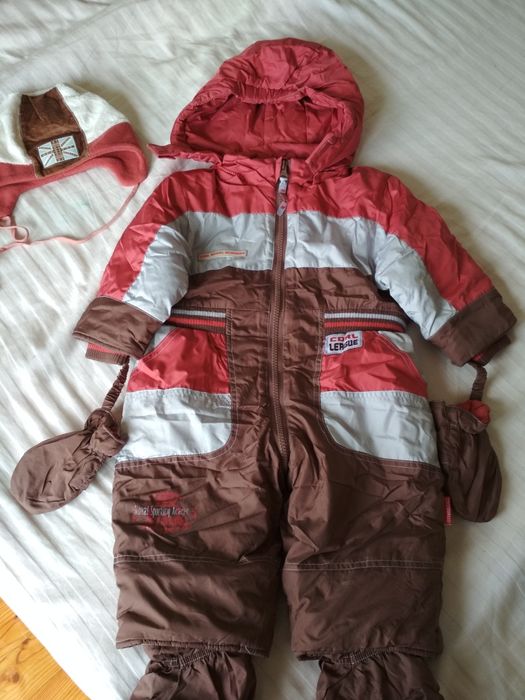 Kombinezon zimowy, czapka i rękawiczki