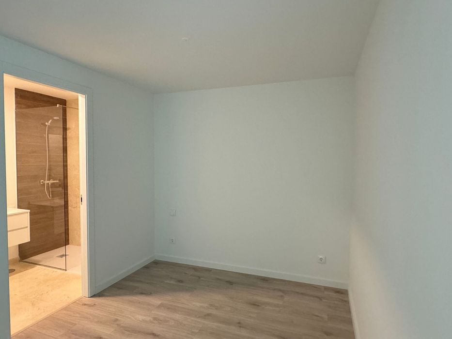 Apartamento T0+1 Caulinos Residences