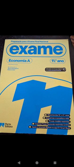 Livro de exames Economia A 11 ano