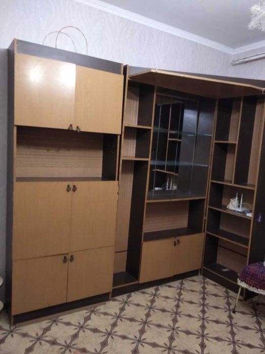 Стінка у вітальню кутова