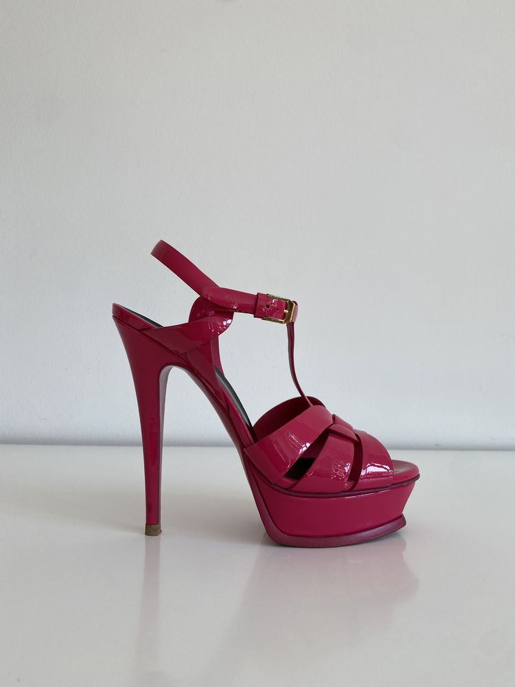 Saint Laurent - sandały na wysokim obcasie