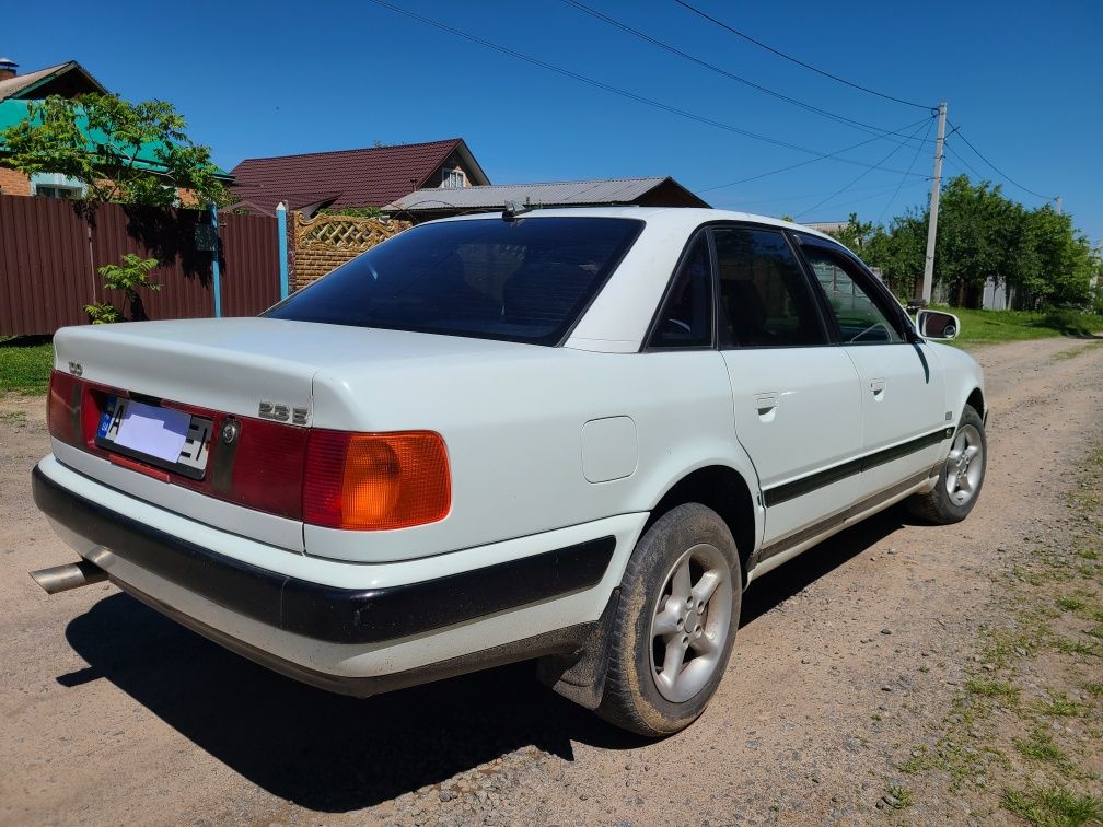 AUDI 100 C4, 2,3 газ