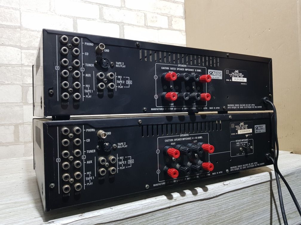 Стерео усилитель/підсилювач  JVC  AX-330+3/333BK4 2x80 б/у з Німеччини