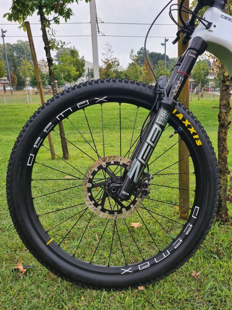 Cannondale Moterra Neo Carbon 1 | Fatura e garantia | Extras | 2022