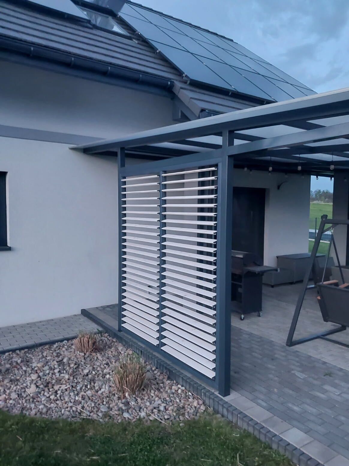 Shutters/Ruchome deseczki