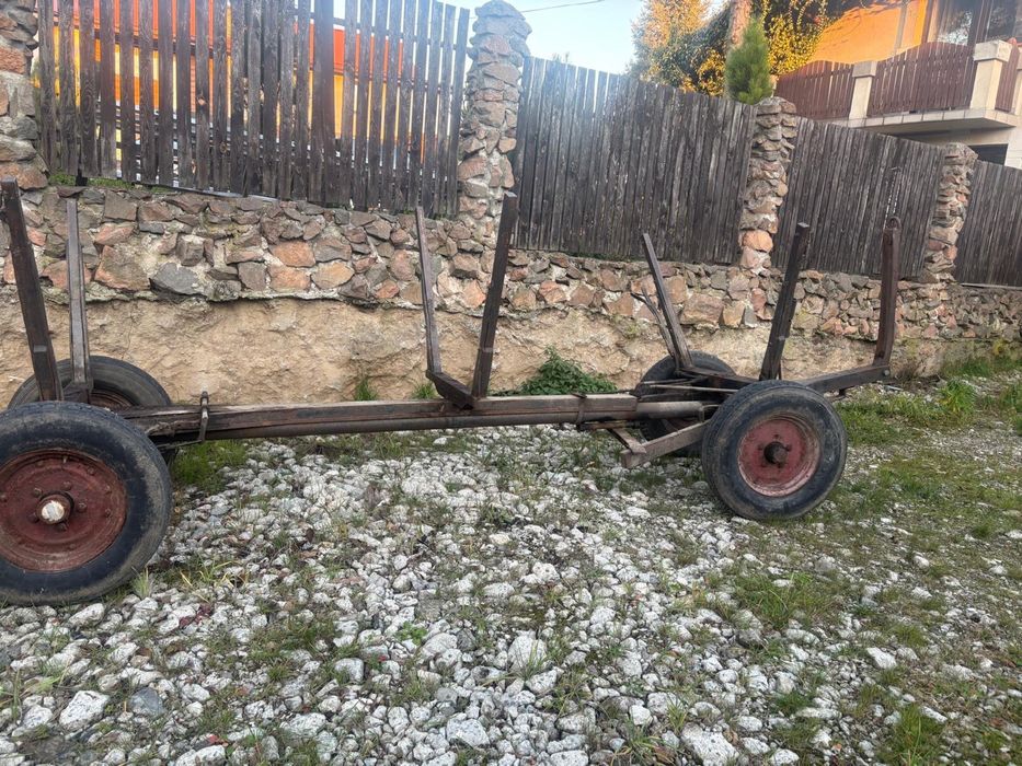 Wóz do traktora żelazny